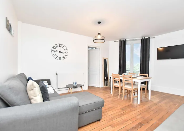 Serene Apartment - 2Br - 6P - Menilmontant